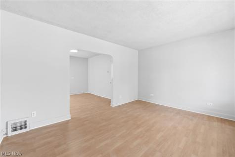 3162 W 104th Street Cleveland OH 44111