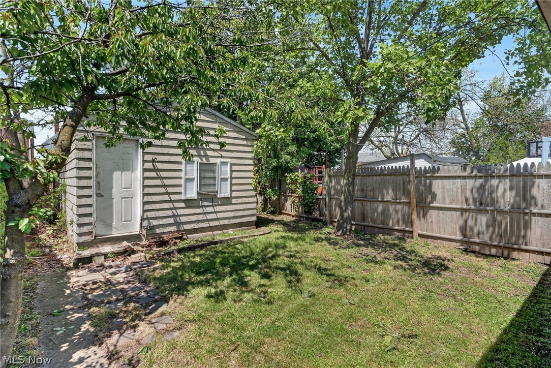 3162 W 104th Street Cleveland OH 44111