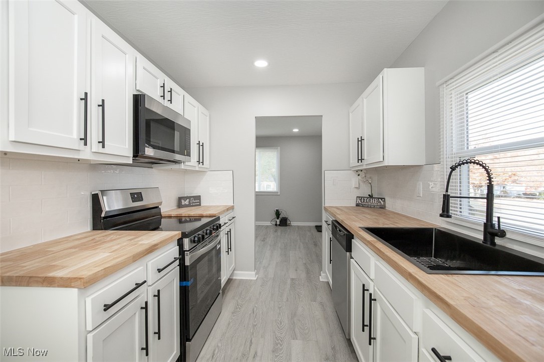 1076 Hardesty Boulevard Akron OH 44320