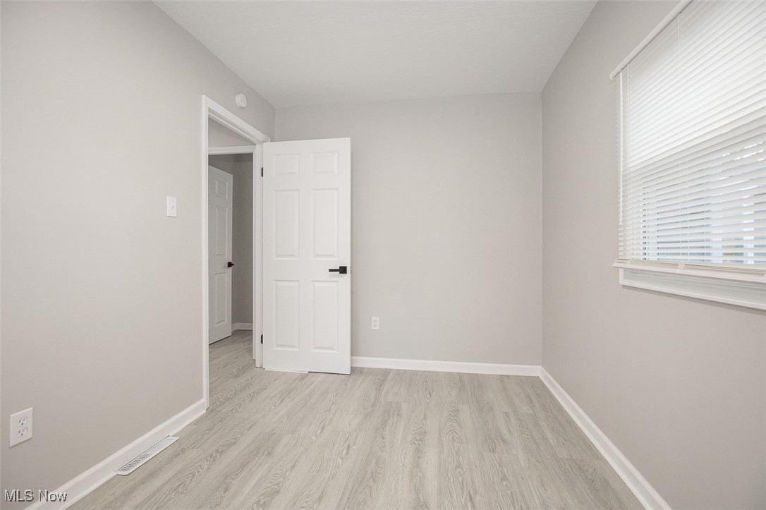 1076 Hardesty Boulevard Akron OH 44320