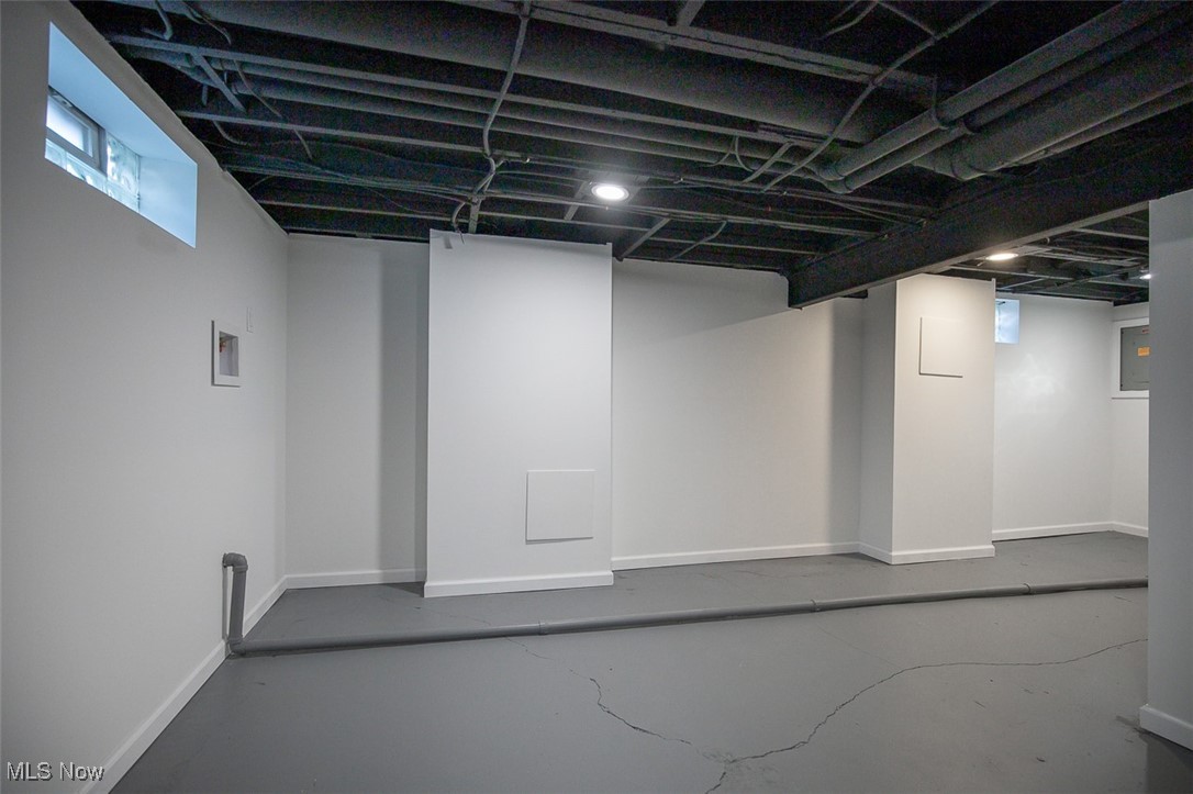 1076 Hardesty Boulevard Akron OH 44320