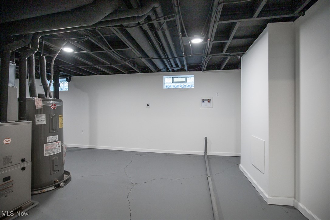 1076 Hardesty Boulevard Akron OH 44320