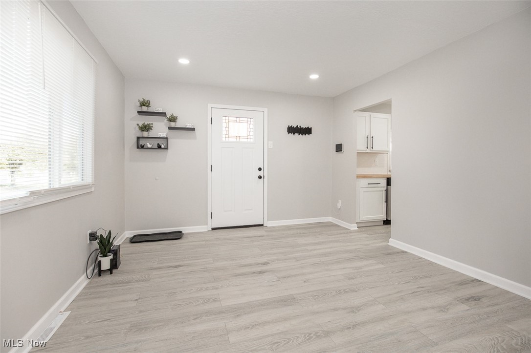 1076 Hardesty Boulevard Akron OH 44320