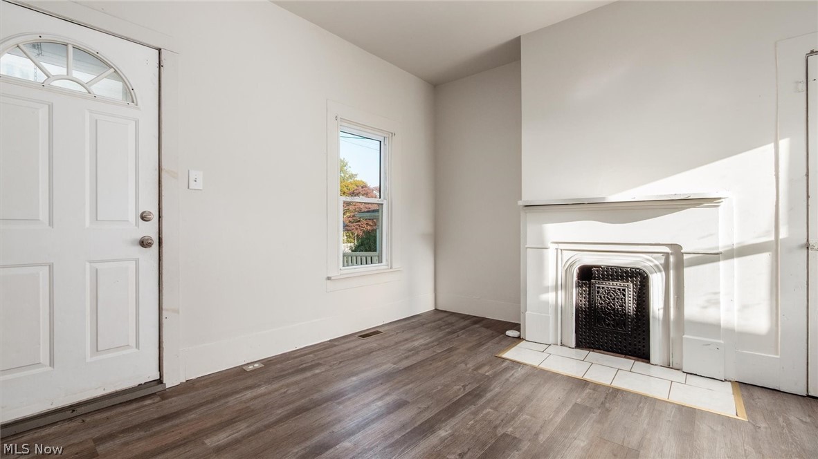 40 James Street Roseville OH 43777