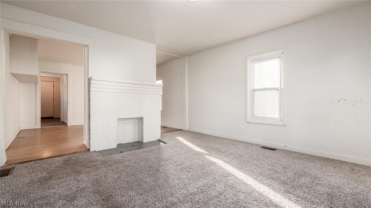 40 James Street Roseville OH 43777