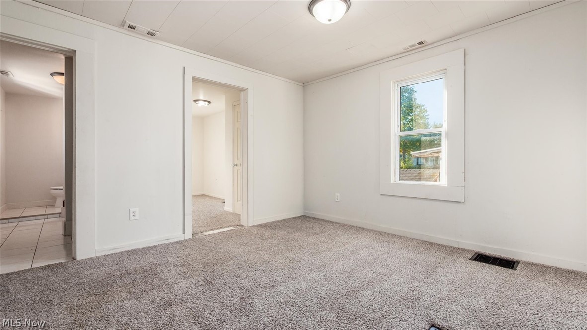40 James Street Roseville OH 43777