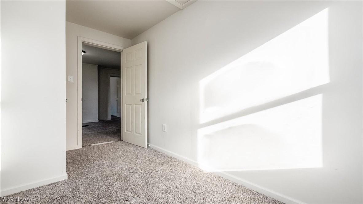 40 James Street Roseville OH 43777