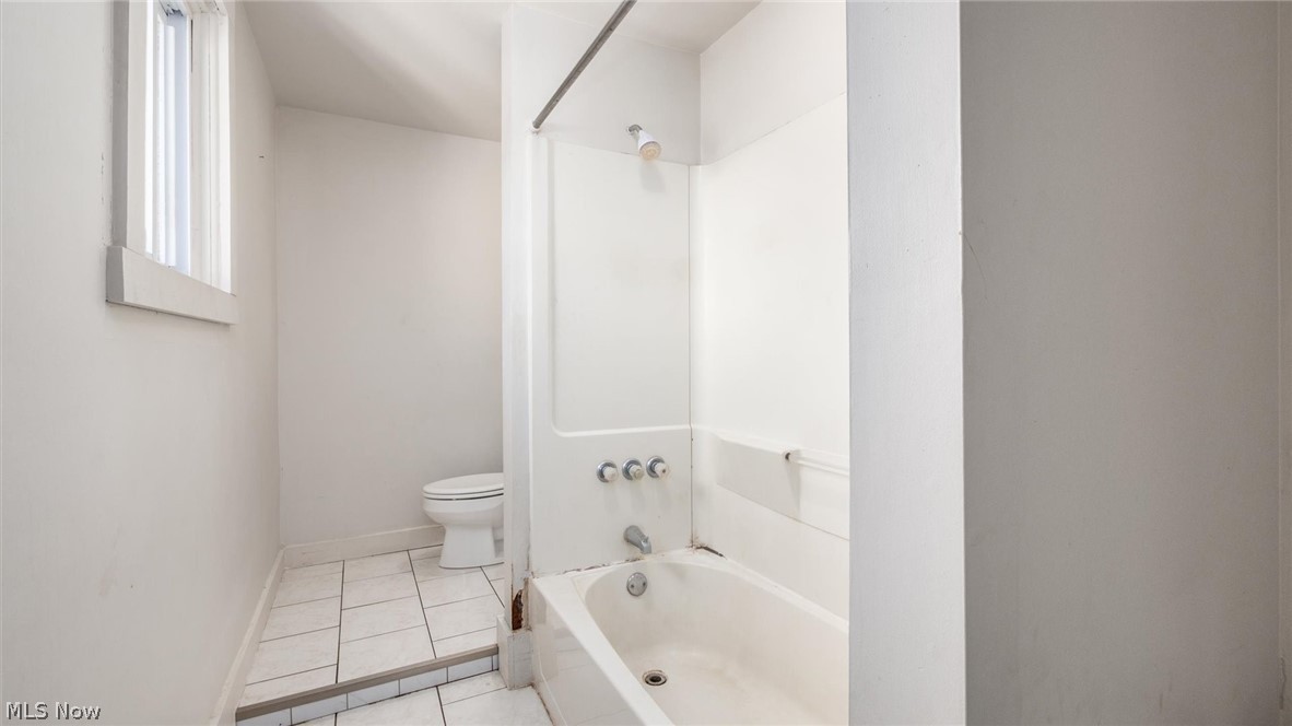 40 James Street Roseville OH 43777