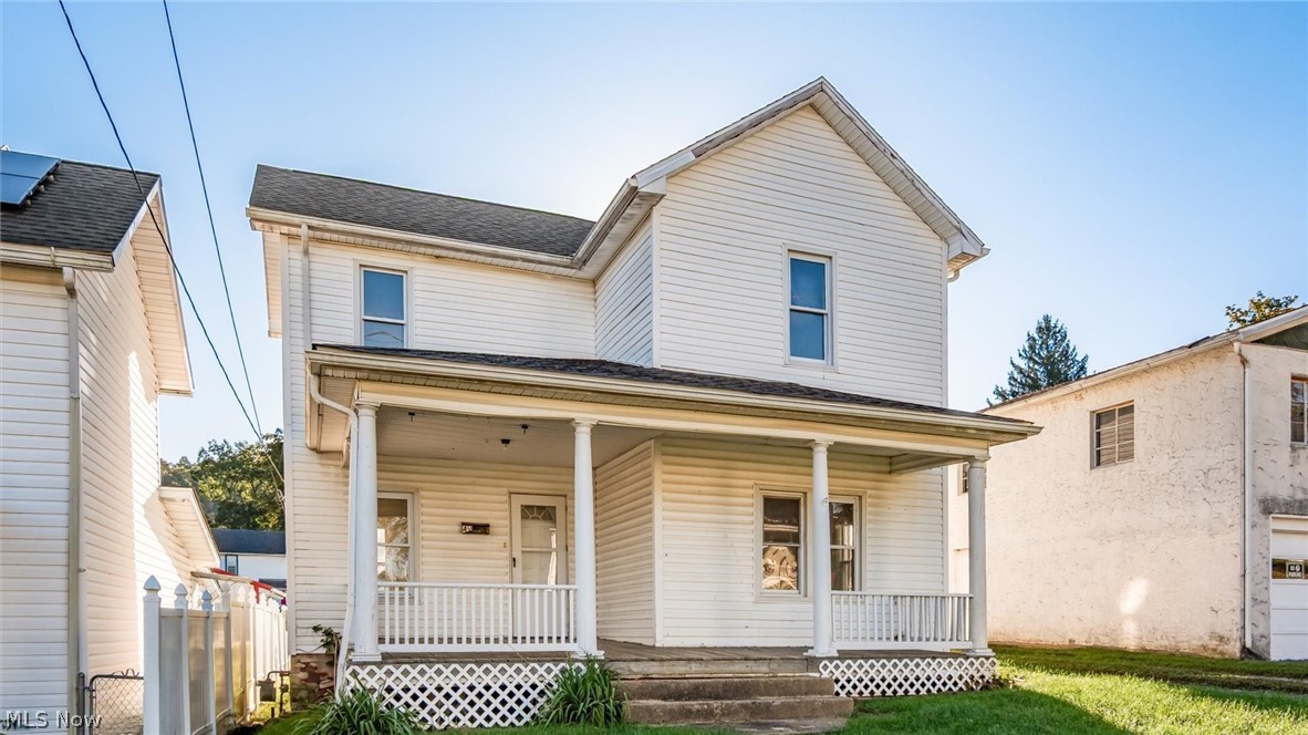 40 James Street Roseville OH 43777