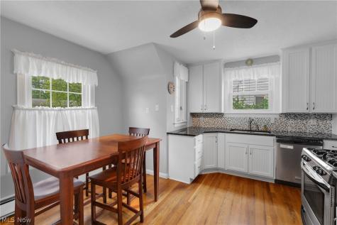 33 Warner Street Seville OH 44273