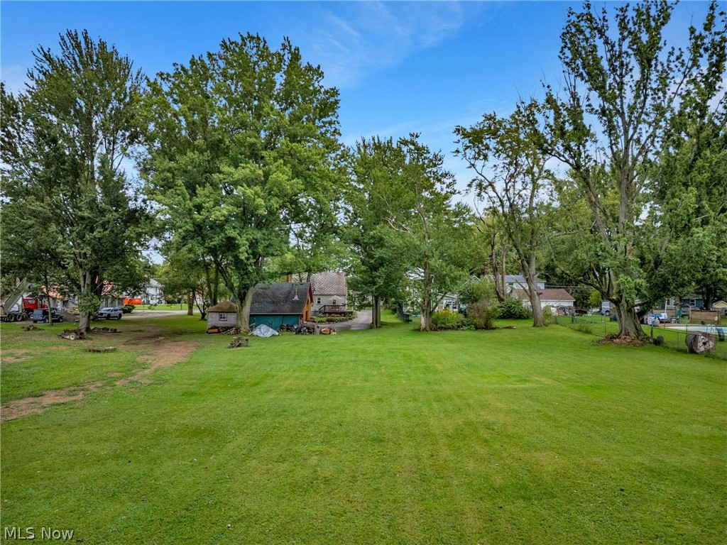 33 Warner Street Seville OH 44273