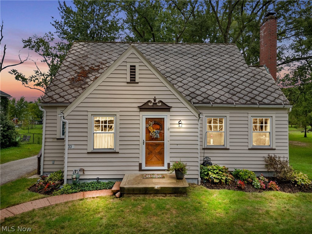33 Warner Street Seville OH 44273