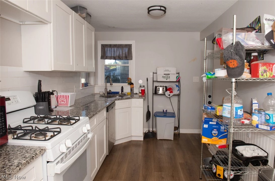 531 Audrey Lane Struthers OH 44471