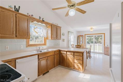 15705 Lowe Road NE Alliance OH 44601