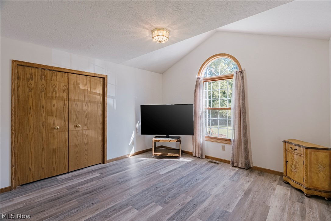 15705 Lowe Road NE Alliance OH 44601