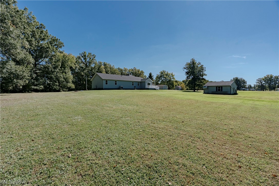15705 Lowe Road NE Alliance OH 44601