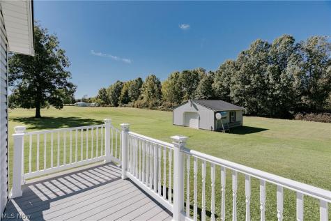 15705 Lowe Road NE Alliance OH 44601