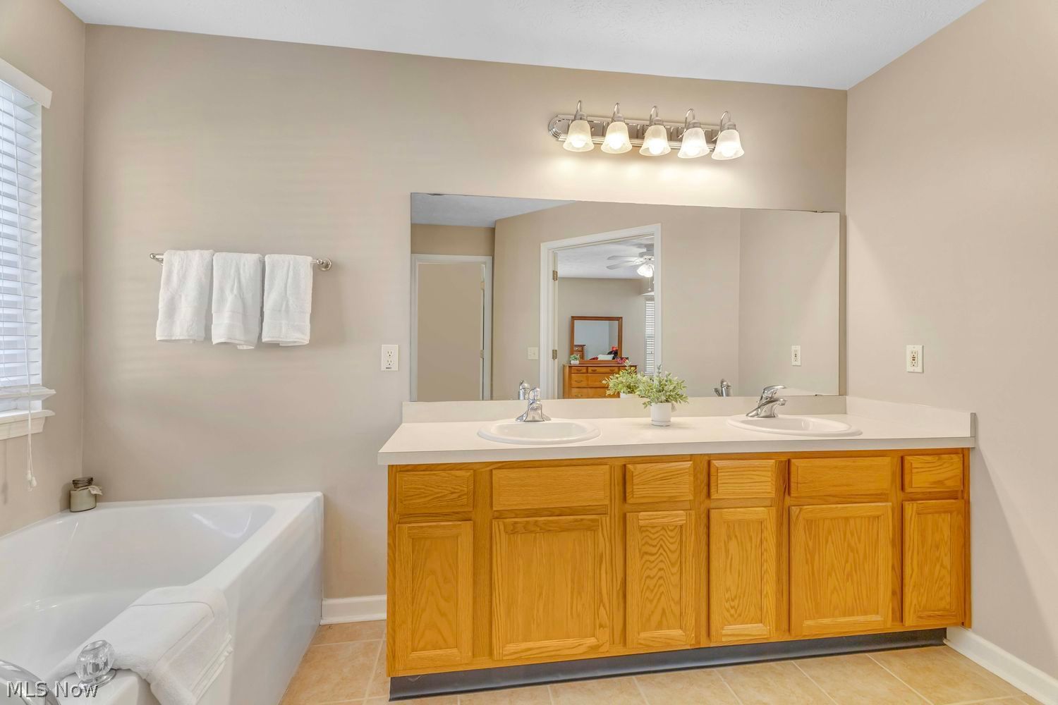 37050 Danforth Court North Ridgeville OH 44039