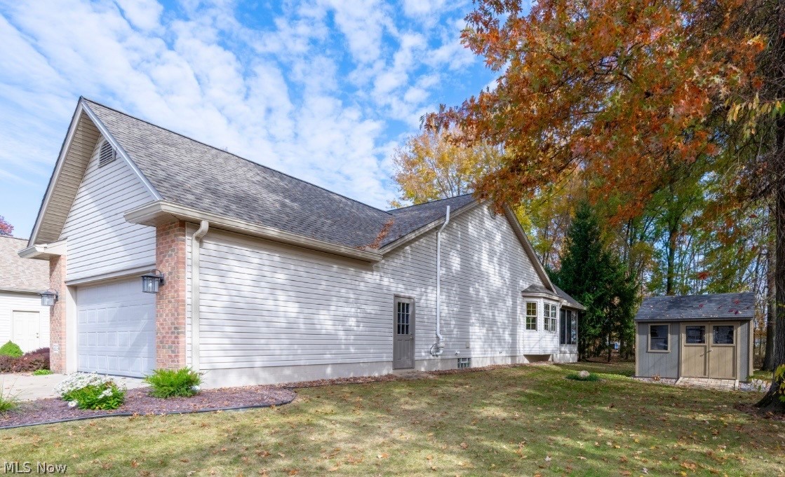 222 Lucretia Lane Columbiana OH 44408