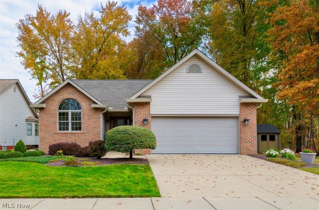 222 Lucretia Lane Columbiana OH 44408