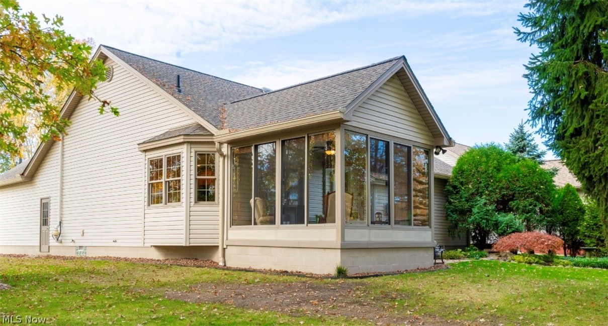 222 Lucretia Lane Columbiana OH 44408