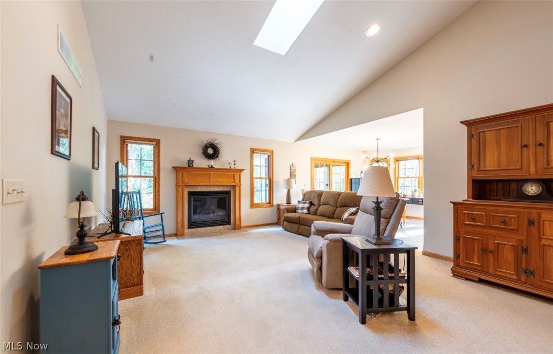 222 Lucretia Lane Columbiana OH 44408