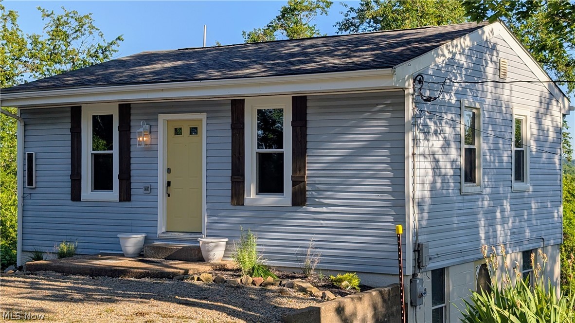 57087 Ferryview Road Martins Ferry OH 43935