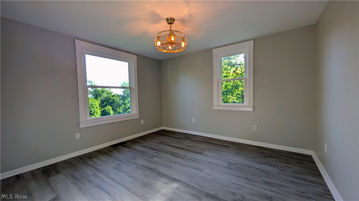 57087 Ferryview Road Martins Ferry OH 43935
