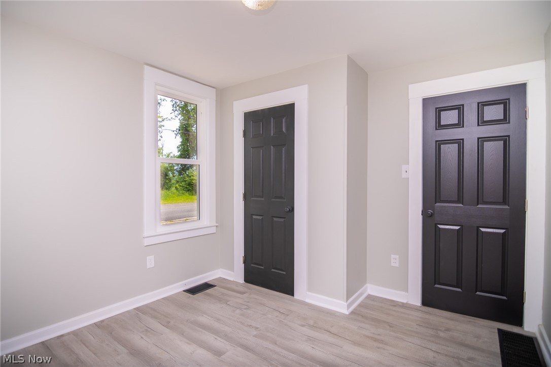 57087 Ferryview Road Martins Ferry OH 43935
