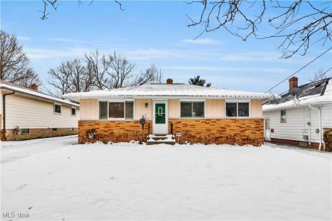14808 James Avenue Maple Heights OH 44137