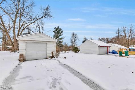 14808 James Avenue Maple Heights OH 44137