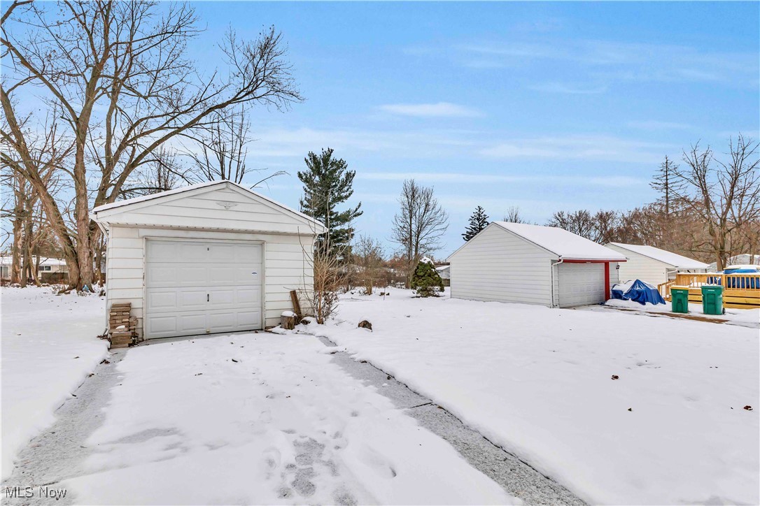 14808 James Avenue Maple Heights OH 44137