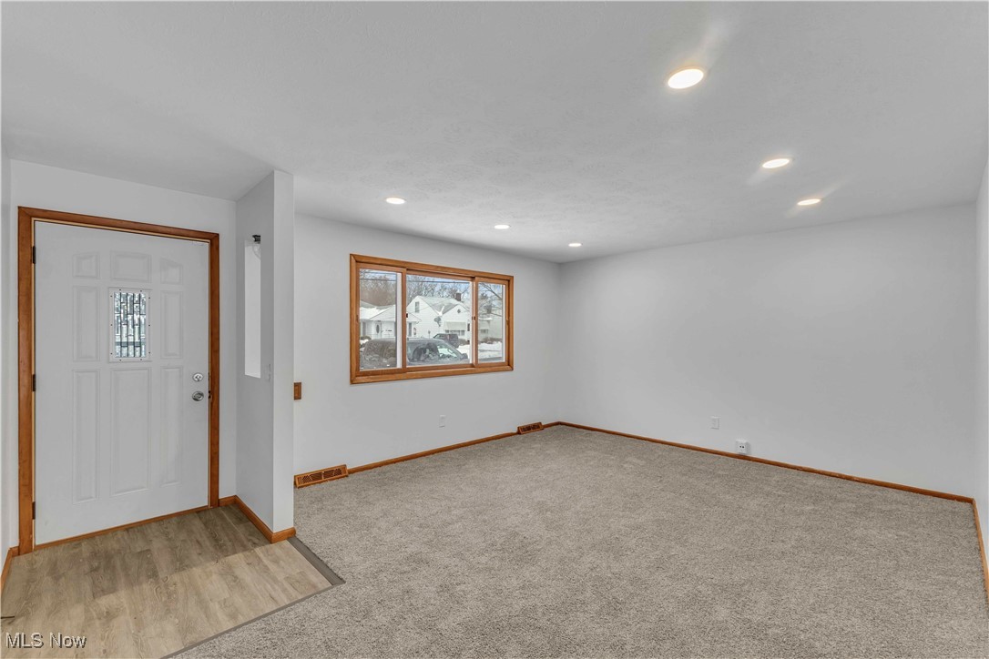 14808 James Avenue Maple Heights OH 44137