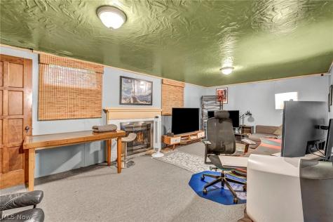 18126 Lomond Boulevard Shaker Heights OH 44122