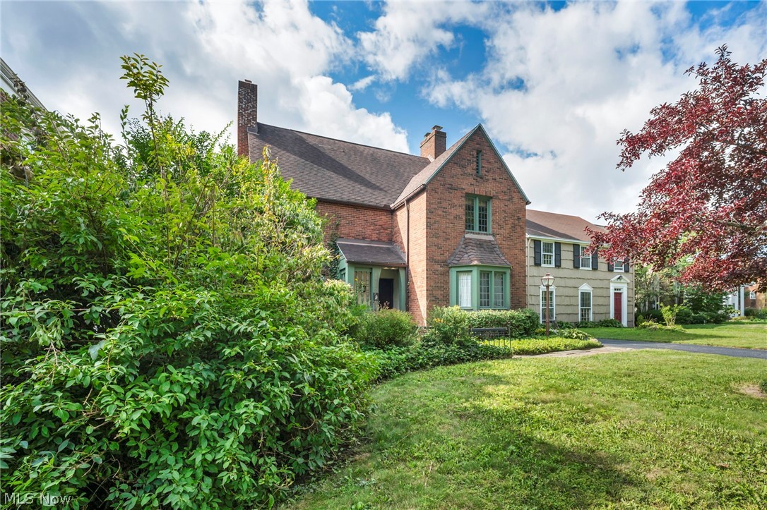 18126 Lomond Boulevard Shaker Heights OH 44122