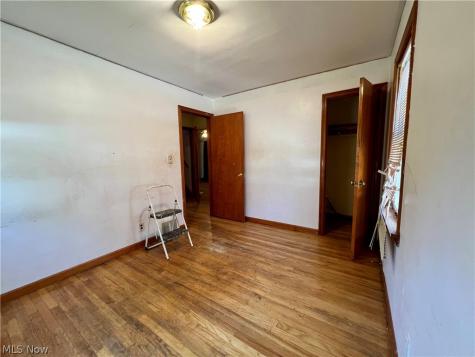 21670 Ivan Avenue Euclid OH 44123