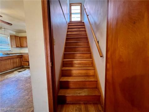 21670 Ivan Avenue Euclid OH 44123