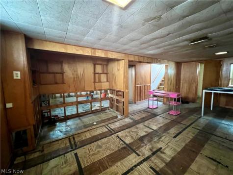 21670 Ivan Avenue Euclid OH 44123
