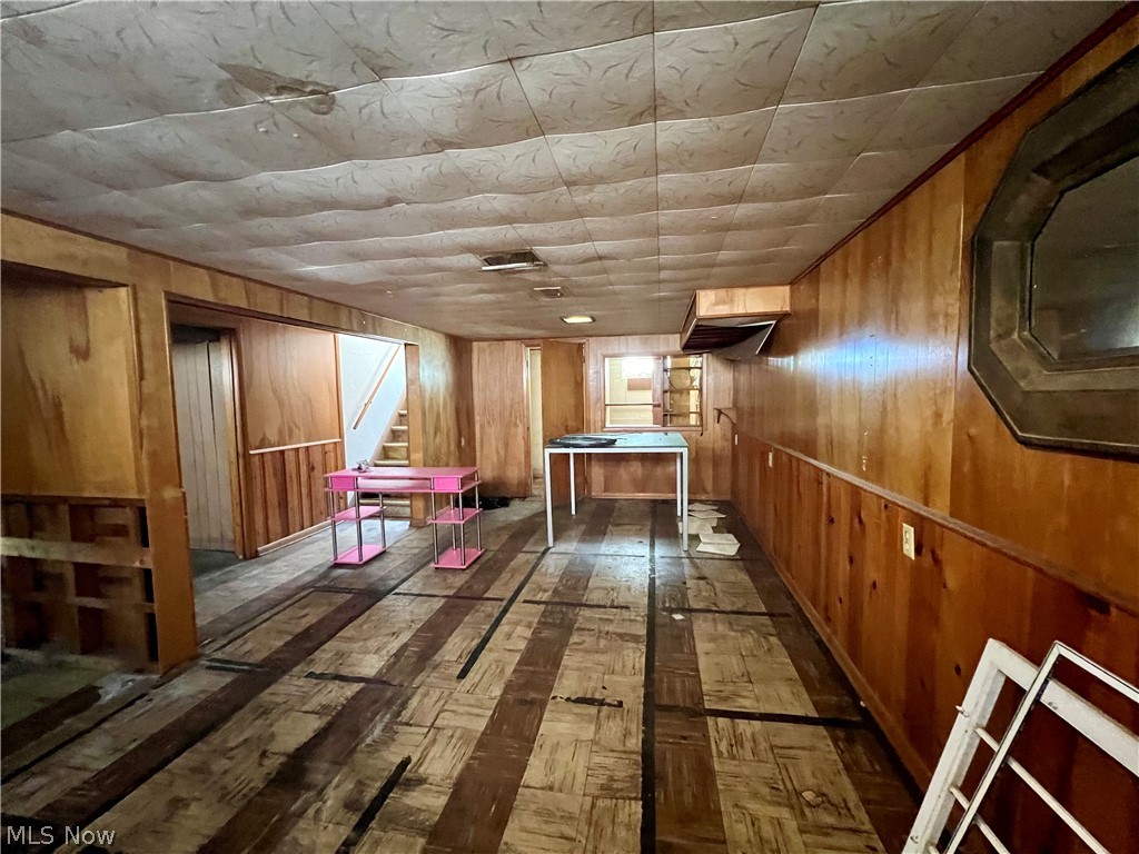 21670 Ivan Avenue Euclid OH 44123