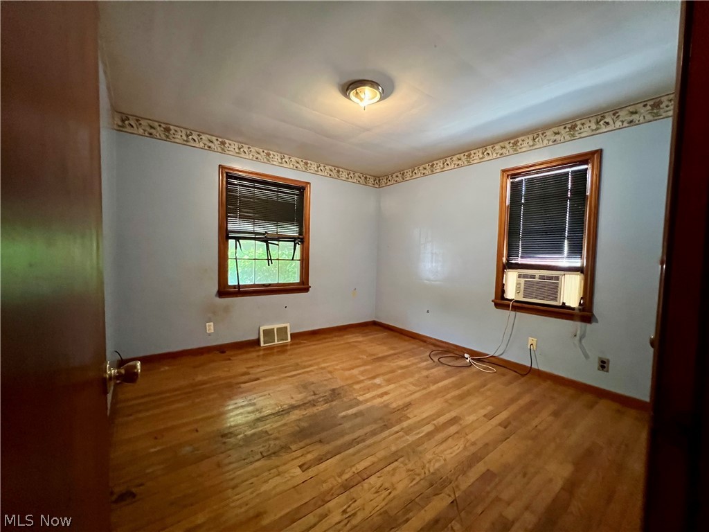 21670 Ivan Avenue Euclid OH 44123