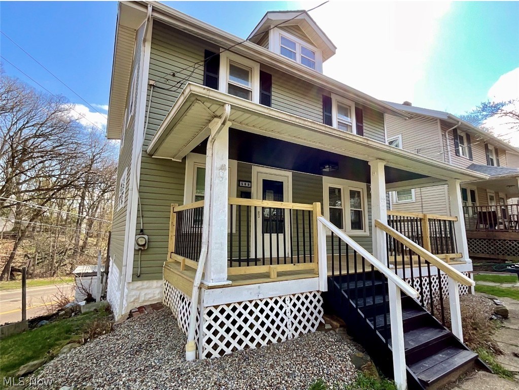 569 Barwell Street Akron OH 44303