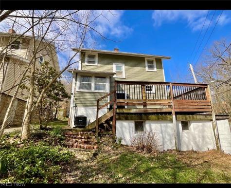 569 Barwell Street Akron OH 44303