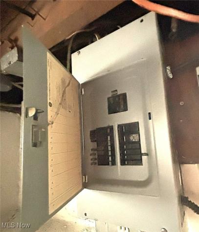 17604 Walden Avenue Cleveland OH 44128