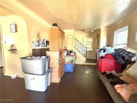 17604 Walden Avenue Cleveland OH 44128