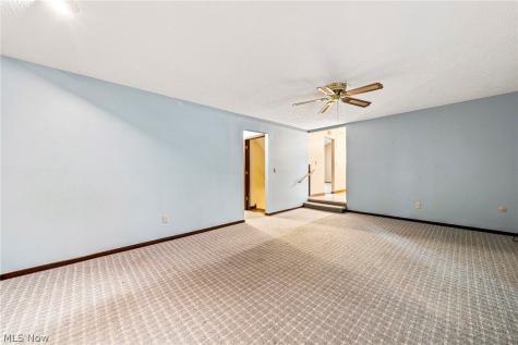 8631 Oxford Drive Strongsville OH 44149