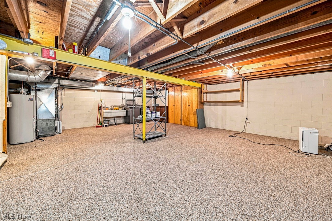 8631 Oxford Drive Strongsville OH 44149