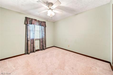 8631 Oxford Drive Strongsville OH 44149