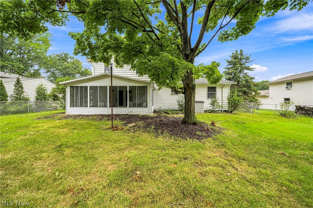 8631 Oxford Drive Strongsville OH 44149
