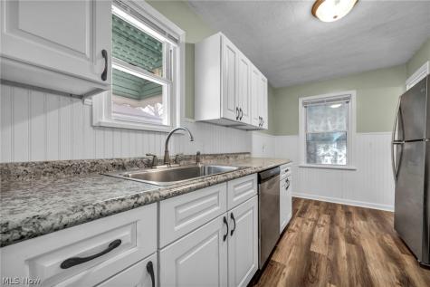 4544 W 148th Street Cleveland OH 44135