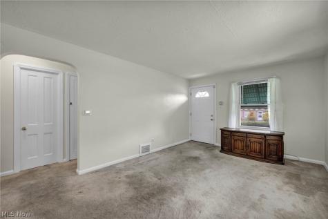 4544 W 148th Street Cleveland OH 44135